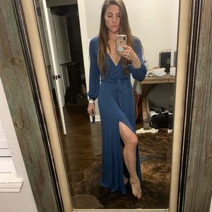 Lulus long sleeve maxi dress. Size small.